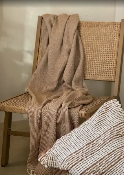 Плед декоративный шерстяной, 120х170, 40% хлопок, 30% шерсть, 15% вискоза, 15 % полиамид, верблюжий фото №1