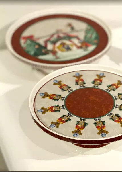 Тортовница новогодняя Bear, 27 см фото №1