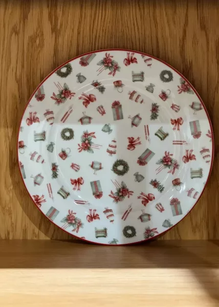 Тарелка новогодняя Christmas gift большая, 26.5 см фото №1