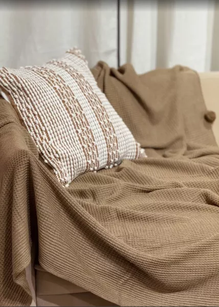 Покрывало декоративное вязаное Mountain, 200x220, коричневое фото №1