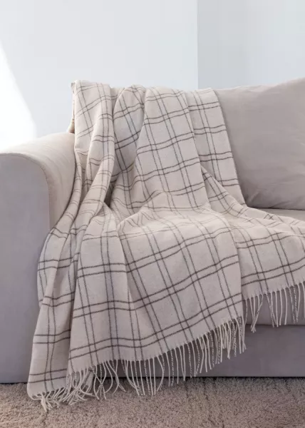 Плед декоративный Тапиока, 150х210, 58% шерсть, 14% шерсть Extrafine, 22% хлопок, 6% ПЭ фото №5