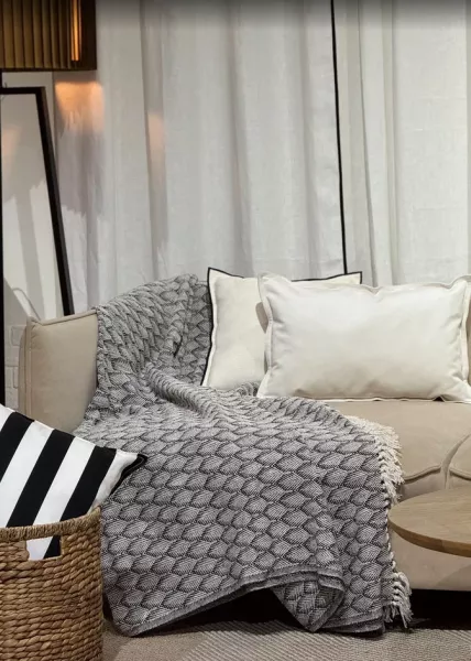 Плед декоративный Leaves с кисточками, 220х240, хлопок, черно-белый фото №2