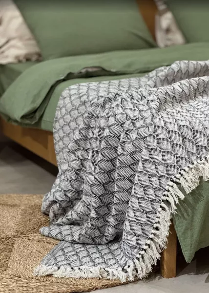 Плед декоративный Leaves с кисточками, 220х240, хлопок, черно-белый фото №6