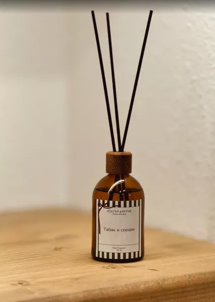 Ароматический диффузор ТАБАК И СПЕЦИИ, 100 мл фото №2
