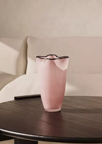 Ваза стекляная Хлоя, 27см, розовая с кантом фото №1